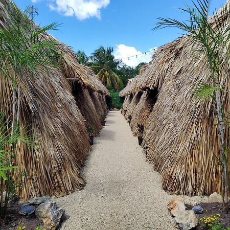 Hakuna Matata Glamping บากาลาร์ ภายนอก รูปภาพ